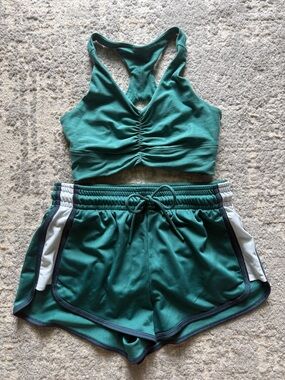 Athletic Works Green Set
